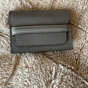Genuine leather Gray Textured Wallet